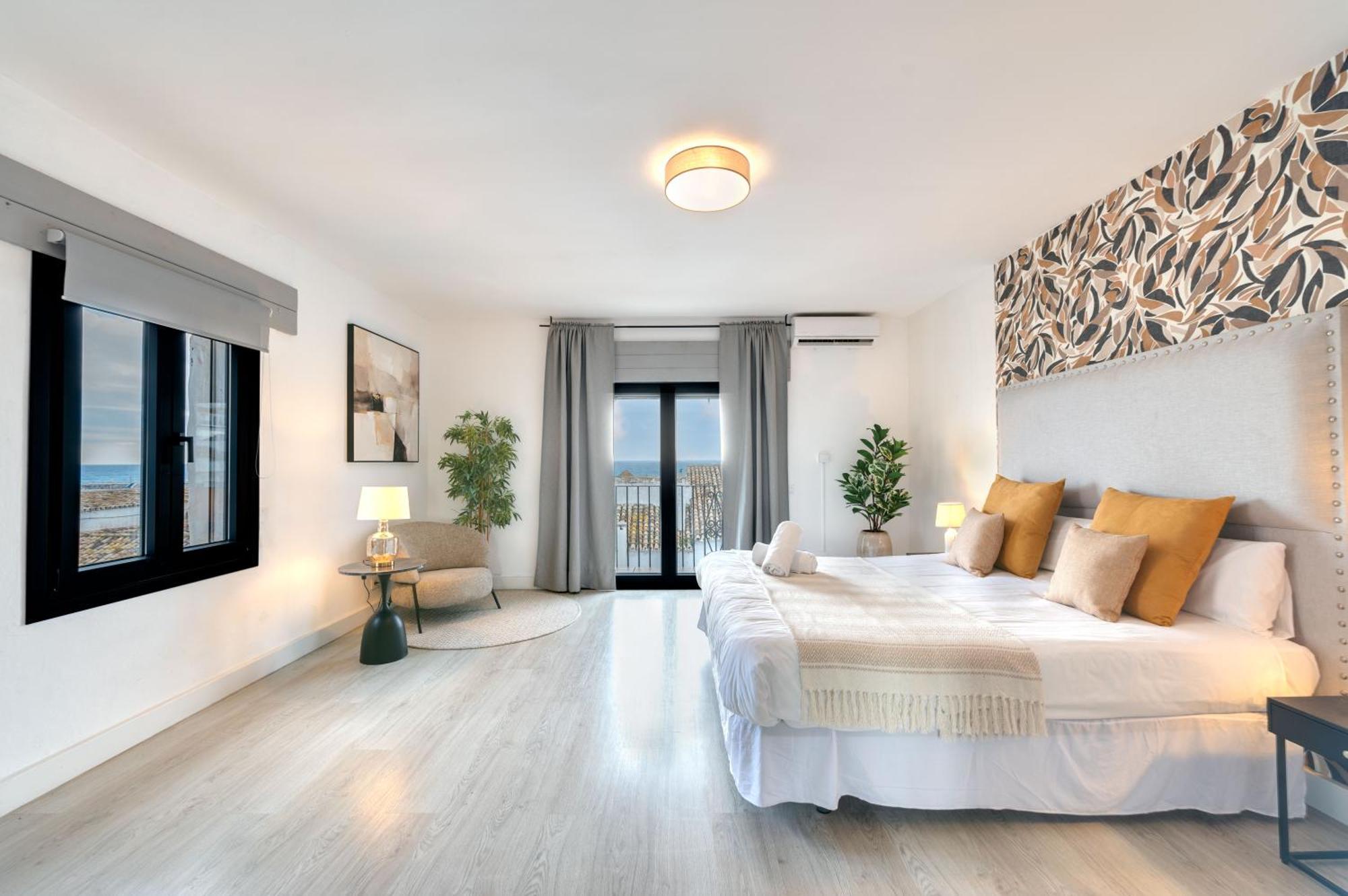 Apartament Vacation Marbella I Stylish 5Bdr Penthouse, Sea And Marina View Zewnętrze zdjęcie