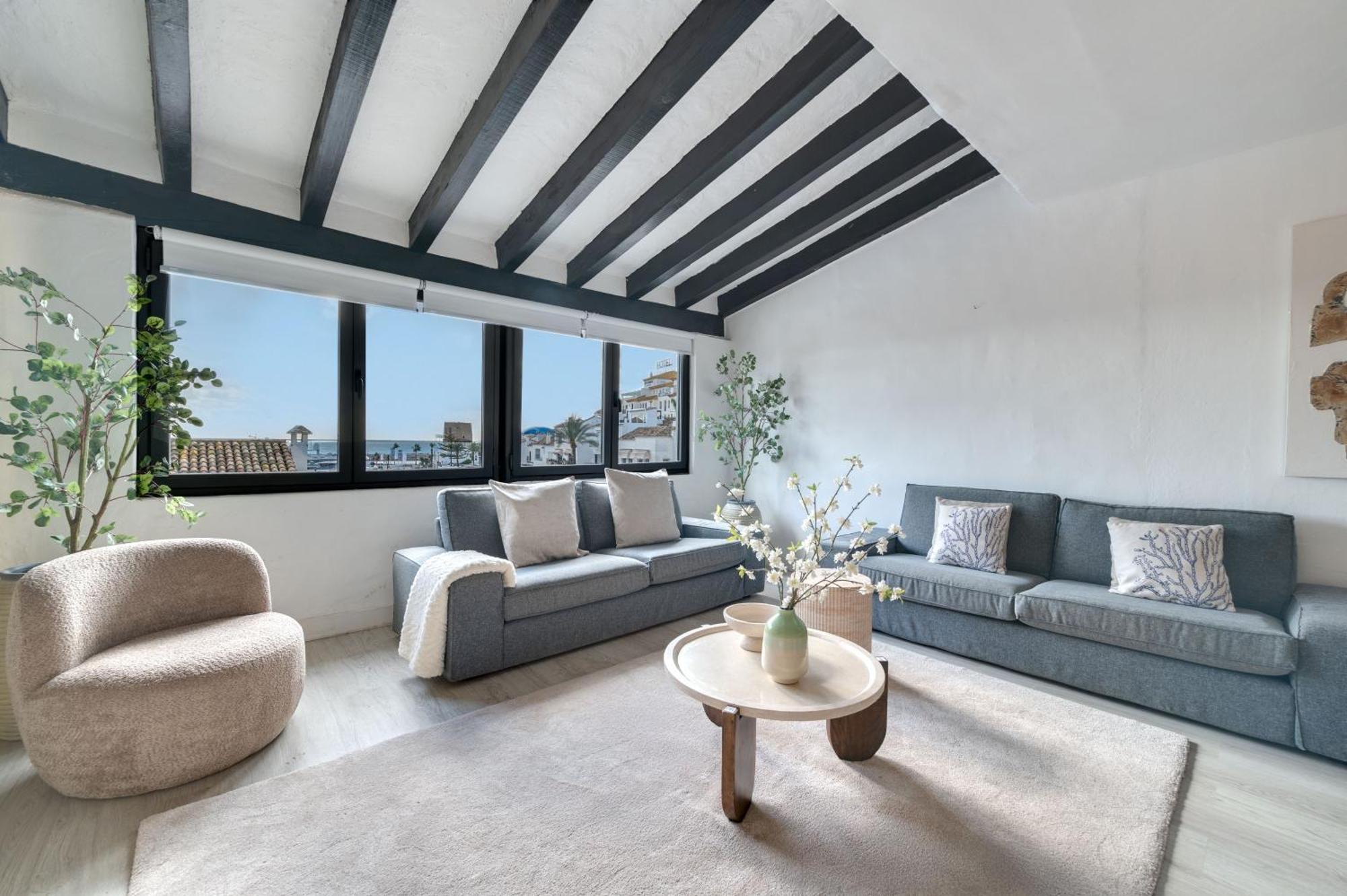 Apartament Vacation Marbella I Stylish 5Bdr Penthouse, Sea And Marina View Zewnętrze zdjęcie