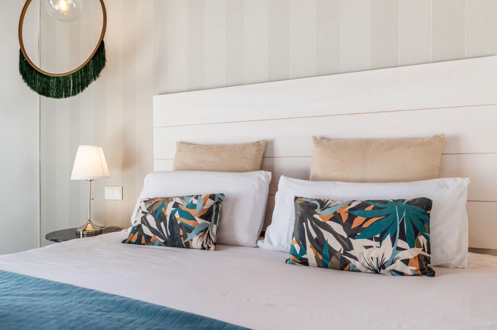 Apartament Vacation Marbella I Stylish 5Bdr Penthouse, Sea And Marina View Zewnętrze zdjęcie